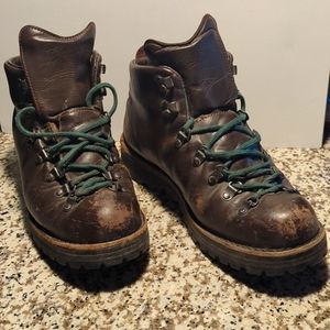 Danner Mountain Light 2 11 D